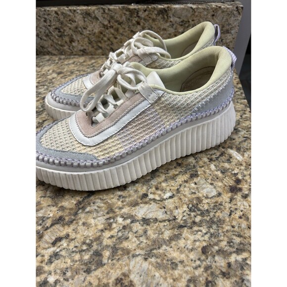 Dolce Vita Sz 10 Cream and Purple Athletic Shoes Textured Sole Chloe‎ Nama Vibes - Picture 1 of 7